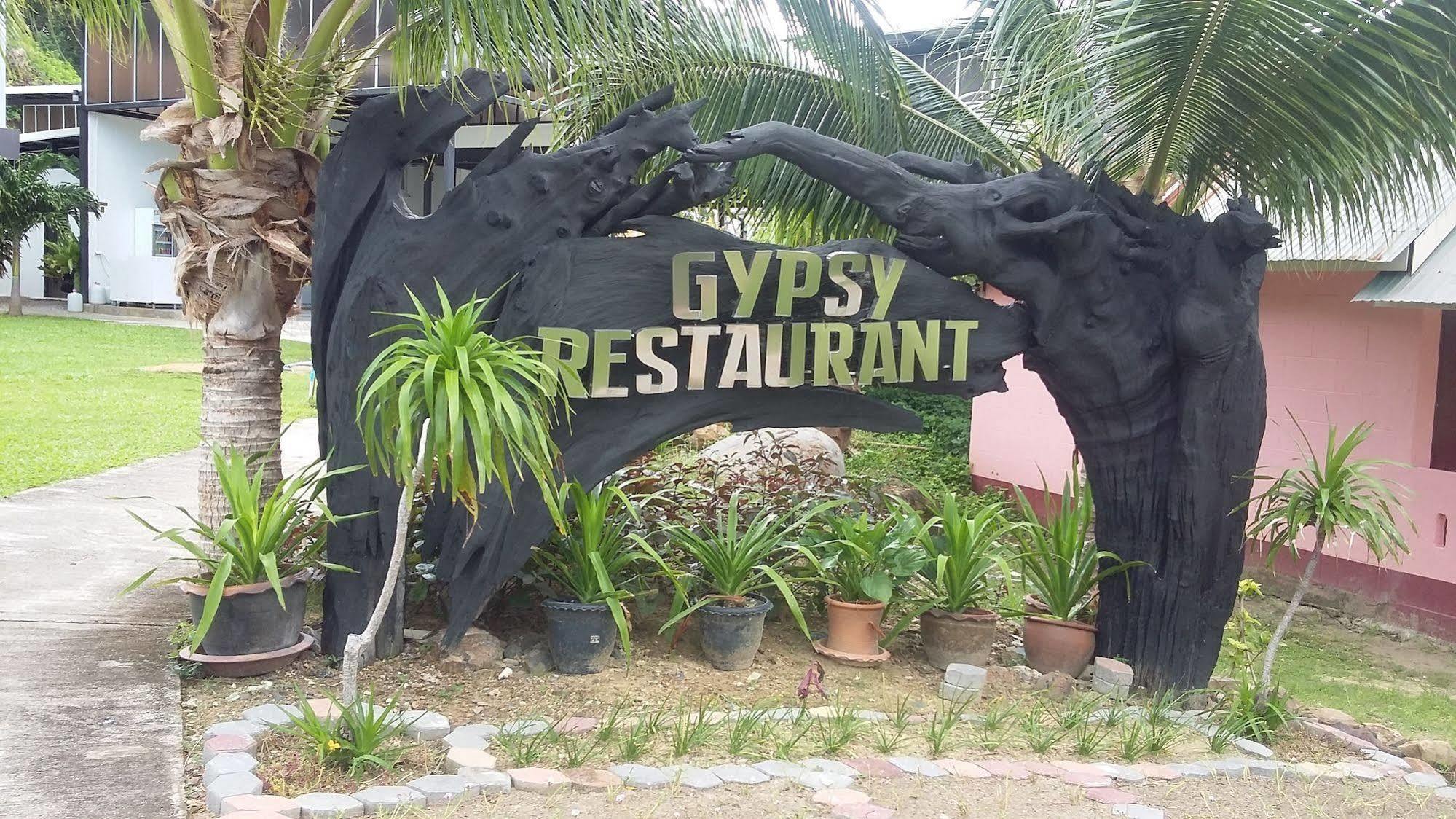 Tempat peranginan Gypsy Sea View Resort- Island 3*