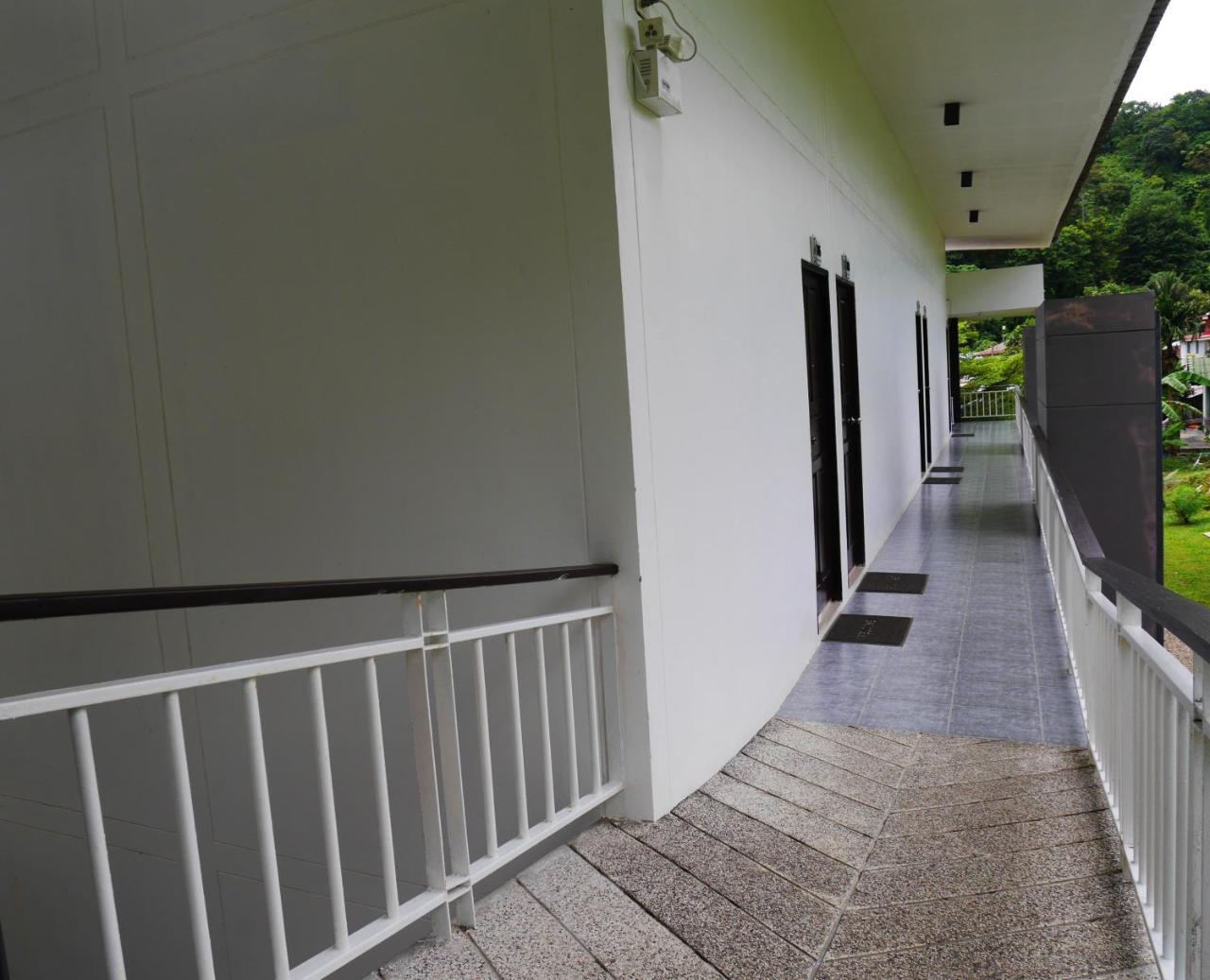 Gypsy Sea View Resort- Island Tempat peranginan 3*